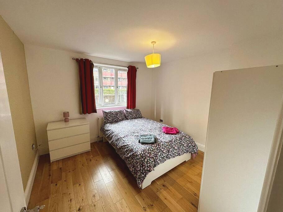 1 Bed Room Flat Near Central ロンドン エクステリア 写真